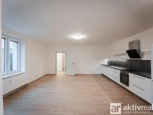Pronájem bytu 2+kk, Neratovice, Školní, 65 m2