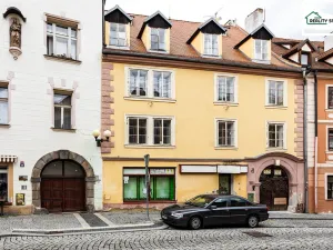 Pronájem bytu 2+1, Cheb, Židovská, 66 m2
