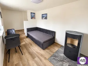 Pronájem rodinného domu, Praha, Přetlucká, 25 m2