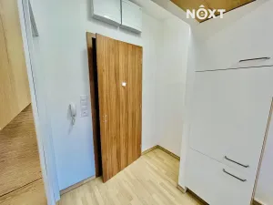 Pronájem bytu 1+kk, Hluboká nad Vltavou, Masarykova, 26 m2