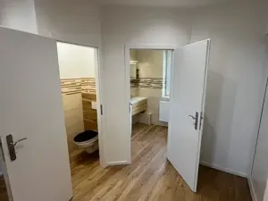 Pronájem bytu 4+kk, Praha - Kobylisy, Klíčanská, 93 m2