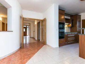 Pronájem vily, Praha - Nebušice, K Noskovně, 390 m2