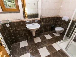 Pronájem vily, Praha - Nebušice, K Noskovně, 390 m2