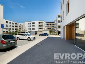 Prodej bytu 4+kk, Pardubice, 86 m2