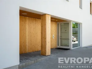 Prodej bytu 4+kk, Pardubice, 86 m2