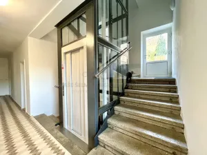 Pronájem bytu 1+kk, Jáchymov, třída Dukelských hrdinů, 20 m2
