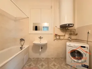Pronájem bytu 3+1, Hradec Králové, Eliščino nábřeží, 86 m2