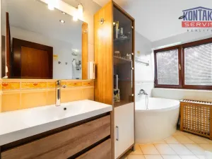 Prodej rodinného domu, Dubné, 261 m2