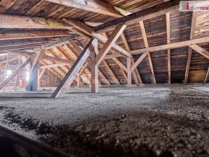 Prodej ubytování, Bečov nad Teplou, nám. 5. května, 246 m2