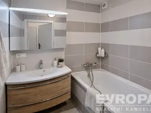 Pronájem bytu 3+1, Nehvizdy, Gabčíkova, 68 m2