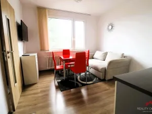 Pronájem bytu 1+1, Děčín - Děčín VI-Letná, Krásnostudenecká, 35 m2