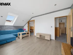 Prodej bytu 2+1, Nová Role, U Plynárny, 69 m2