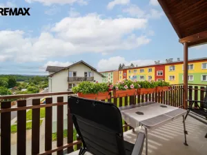 Prodej bytu 2+1, Nová Role, U Plynárny, 69 m2