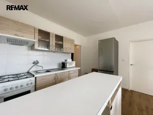 Pronájem bytu 1+1, Písek - Budějovické Předměstí, třída Přátelství, 40 m2