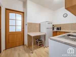 Prodej bytu 2+1, Praha - Kamýk, Písnická, 40 m2