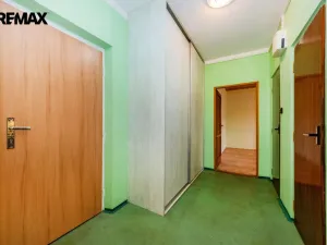 Prodej bytu 2+1, Praha - Malešice, Káranská, 54 m2