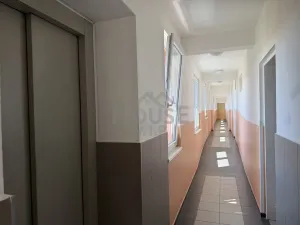Pronájem bytu 2+kk, Praha - Vršovice, Karpatská, 49 m2