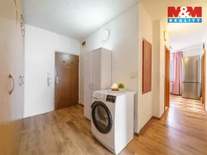 Prodej bytu 3+1, Sokolov, Slavíčkova, 66 m2