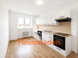 Pronájem bytu 2+1, Havířov - Město, Hlavní třída, 61 m2
