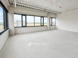 Pronájem kanceláře, Dyje, 270 m2