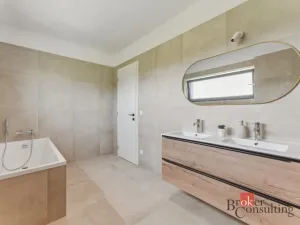 Pronájem rodinného domu, Praha - Kolovraty, Denivková, 102 m2