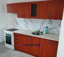 Pronájem bytu 1+1, Kryry, Hlavní, 29 m2