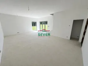Prodej rodinného domu, Dubí - Běhánky, U Stadionu, 135 m2