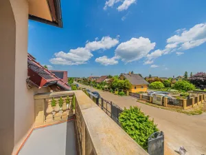 Prodej bytu 4+1, Buštěhrad, Topolová, 128 m2
