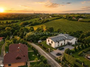Prodej rodinného domu, Mělník, 148 m2