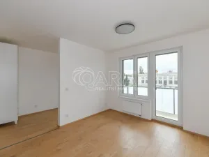 Pronájem bytu 1+kk, Praha - Hostivař, U továren, 34 m2
