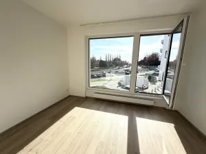 Pronájem bytu 2+kk, Brno, třída Generála Píky, 56 m2