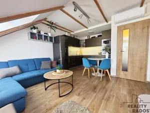 Prodej bytu 4+kk, Jinačovice, 113 m2