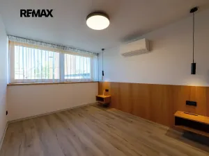 Prodej bytu 4+kk, Praha - Vysočany, Moravcových, 112 m2