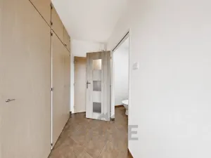 Prodej bytu 1+kk, Praha - Letňany, Ostravská, 35 m2