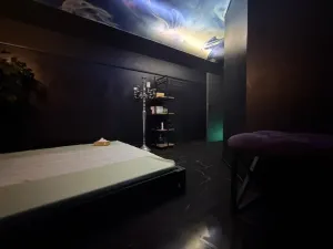 Pronájem obchodního prostoru, Praha - Nové Město, Soukenická, 150 m2