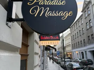 Pronájem obchodního prostoru, Praha - Nové Město, Soukenická, 150 m2