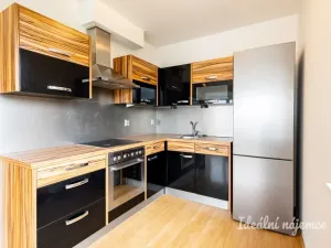 Pronájem bytu 2+kk, Praha - Háje, Jurkovičova, 69 m2
