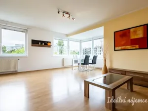 Pronájem bytu 2+kk, Praha - Háje, Jurkovičova, 69 m2