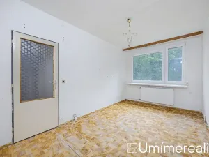 Prodej bytu 3+1, Praha - Kobylisy, Tanvaldská, 66 m2