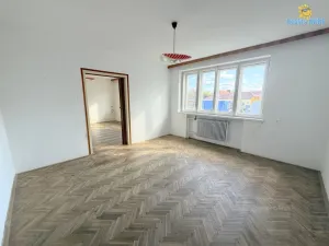 Pronájem rodinného domu, Hluk, Sokolská, 150 m2