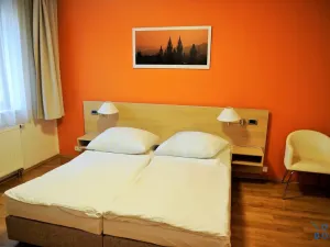 Pronájem bytu 1+kk, Praha - Žižkov, Kališnická, 32 m2