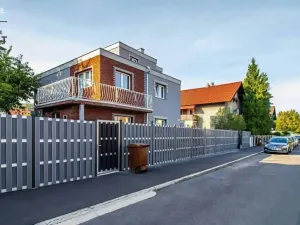 Prodej vícegeneračního domu, Teplice, Teplická, 275 m2