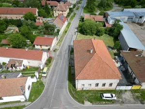 Prodej obchodního prostoru, Hořany, 452 m2