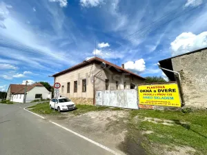 Prodej obchodního prostoru, Hořany, 452 m2