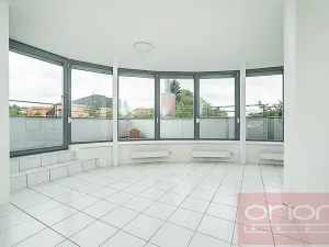 Pronájem rodinného domu, Praha - Nebušice, K vinicím, 230 m2