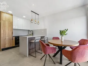 Prodej bytu 4+kk, San Javier, Murcia, Španělsko, 78 m2