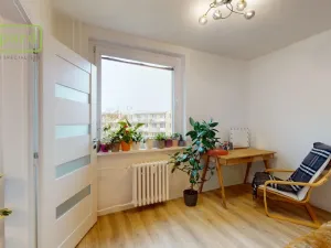 Pronájem bytu 4+1, Teplice - Trnovany, Maršovská, 77 m2