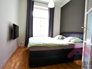 Pronájem bytu 2+kk, Praha - Vinohrady, Radhošťská, 46 m2