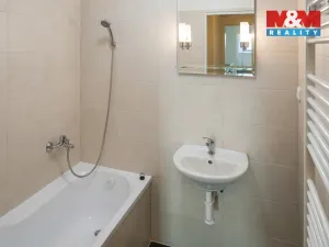 Pronájem bytu 2+1, Litomyšl - Litomyšl-Město, Smetanovo náměstí, 56 m2