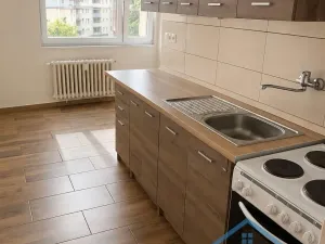 Pronájem bytu 3+1, Chomutov, Kyjická, 80 m2